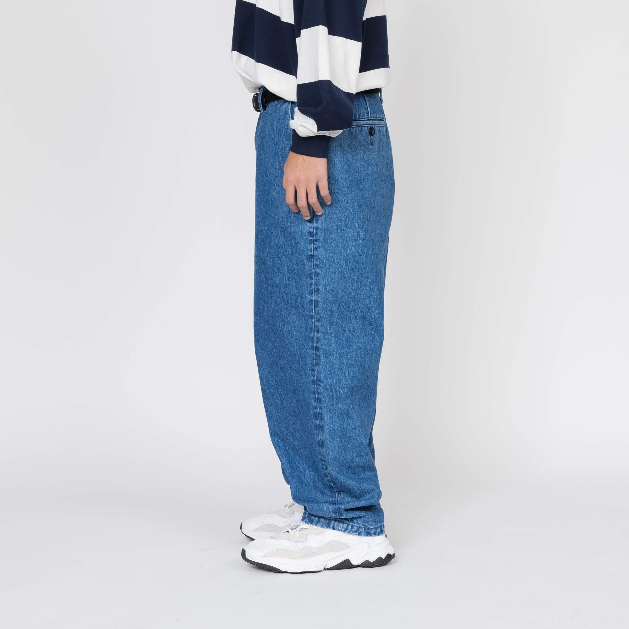 DESCENDANT DC-6 DENIM TROUSERS